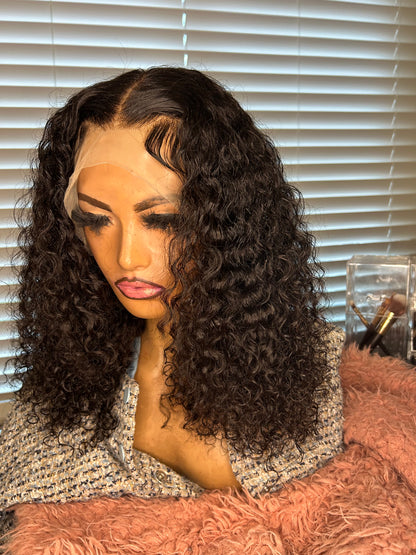 MONYAE- 18” Lace Frontal Wig