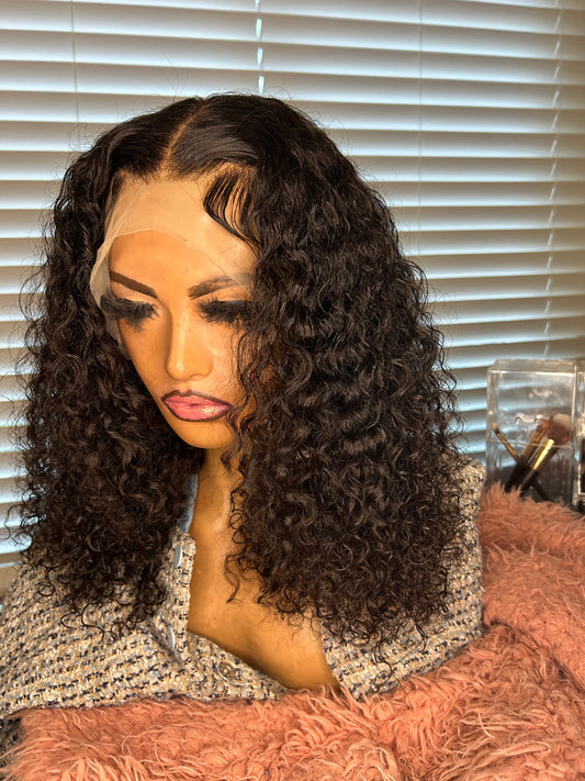 MONYAE- 18” Lace Frontal Wig